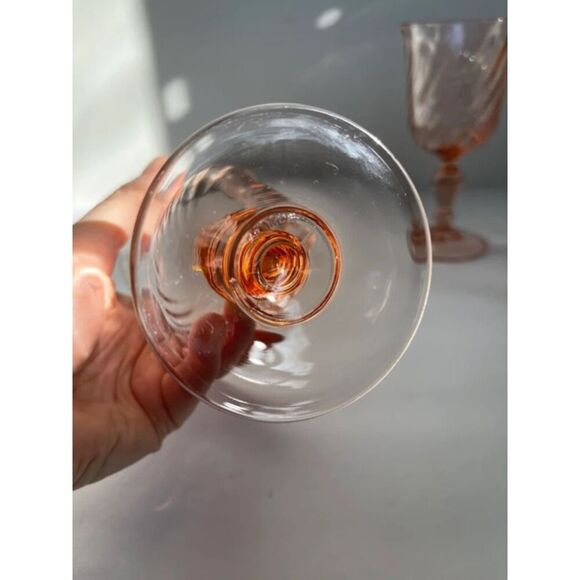 Luminarc (France) 'Rosaline Pink' White Wine Glasses - Picture 8 of 8